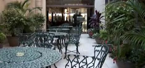 фото отеля Reconquista Garden Hotel Buenos Aires