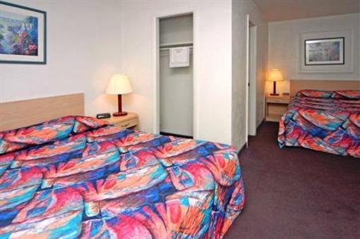 фото отеля Downtown Motel Laramie