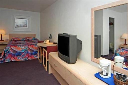 фото отеля Downtown Motel Laramie