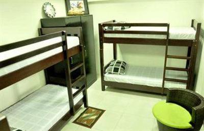 фото отеля The Fort Budget Hotel - Bonifacio Global City