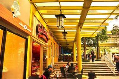 фото отеля The Fort Budget Hotel - Bonifacio Global City