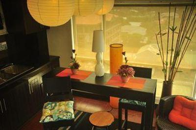 фото отеля The Fort Budget Hotel - Bonifacio Global City