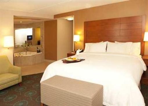 фото отеля Hampton Inn Toronto Brampton