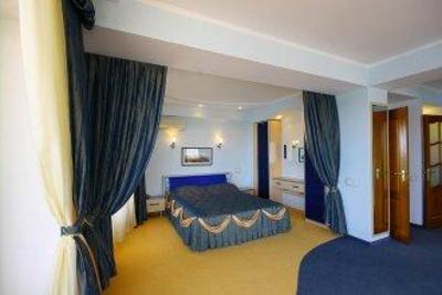 фото отеля Mini-otel YAkht-Klub