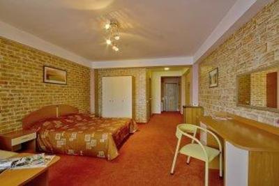 фото отеля Mini-otel YAkht-Klub