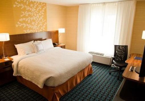 фото отеля Fairfield Inn & Suites Moncton