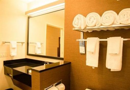 фото отеля Fairfield Inn & Suites Moncton