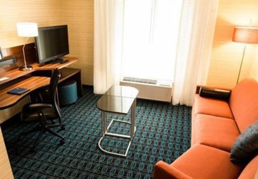 фото отеля Fairfield Inn & Suites Moncton