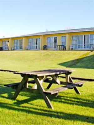 фото отеля Golden Bay Motel