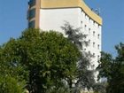 фото отеля Henry Hotel