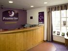 фото отеля Premier Inn Epsom Central