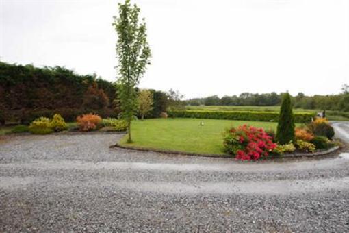 фото отеля Dun Cromain Bed & Breakfast Banagher