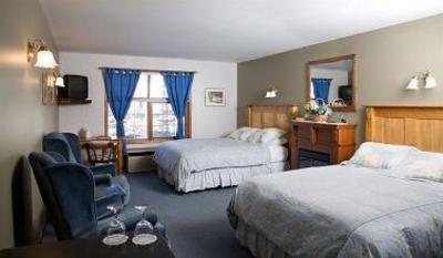 фото отеля Georgetown Inn Canmore