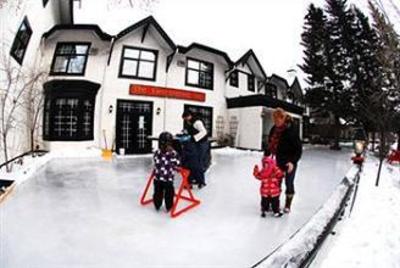 фото отеля Georgetown Inn Canmore