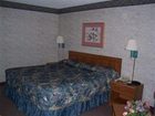 фото отеля Americas Best Value Inn and Suites Breezewood