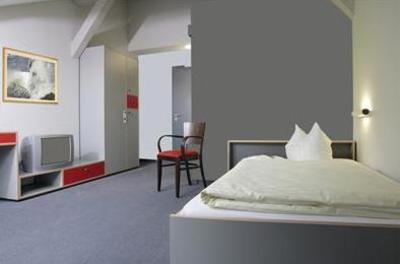 фото отеля Hotel Rügenblick Stralsund