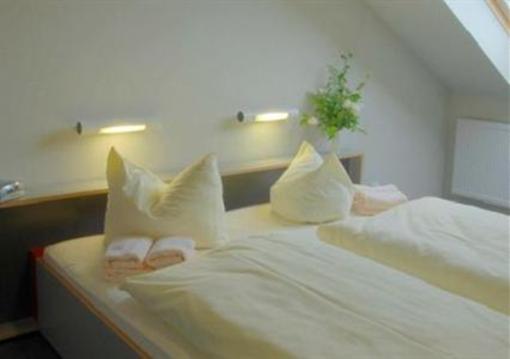 фото отеля Hotel Rügenblick Stralsund