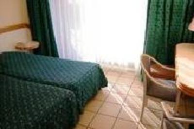 фото отеля Lake Land Hotel