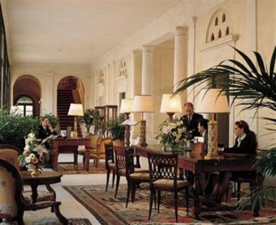фото отеля Palazzo Arzaga Golf Resort Calvagese della Riviera
