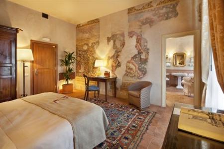 фото отеля Palazzo Arzaga Golf Resort Calvagese della Riviera