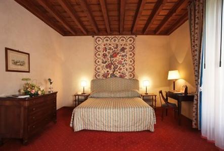 фото отеля Palazzo Arzaga Golf Resort Calvagese della Riviera