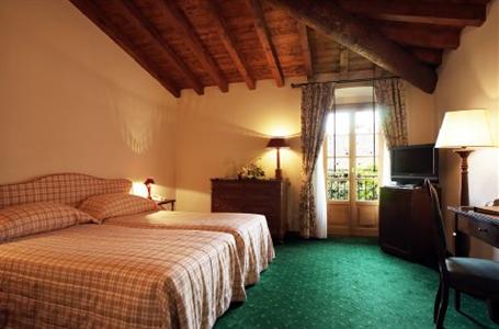 фото отеля Palazzo Arzaga Golf Resort Calvagese della Riviera