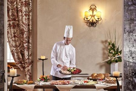 фото отеля Palazzo Arzaga Golf Resort Calvagese della Riviera