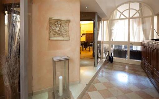 фото отеля Avanguardia Suite Ferrara