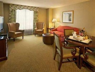 фото отеля Hilton Columbus at Easton