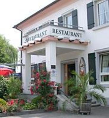 фото отеля Hotel Zur Linde Stockach