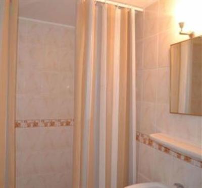 фото отеля Teos Pension