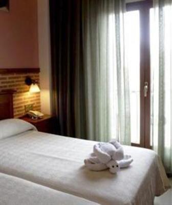 фото отеля Hotel Toral