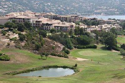 фото отеля Pierre & Vacances Cap Esterel Holiday Village Saint-Raphael