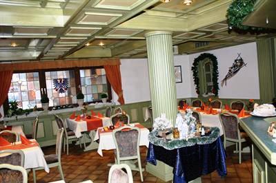 фото отеля Hotel Restaurant Zum Adler