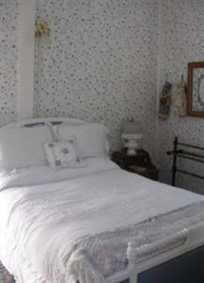 фото отеля Victorian Garden Inn Sonoma
