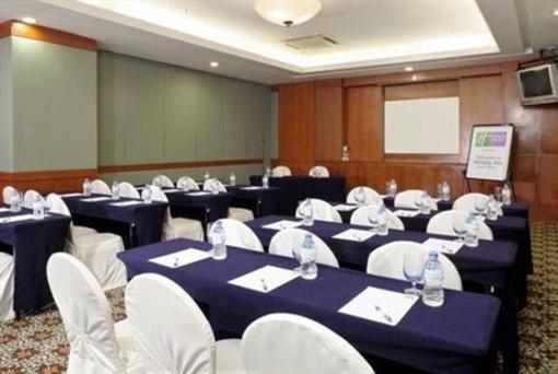 фото отеля Holiday Inn Batam