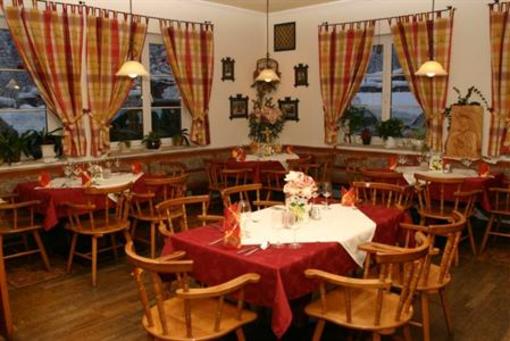 фото отеля Gasthof Hotel Weberhausl