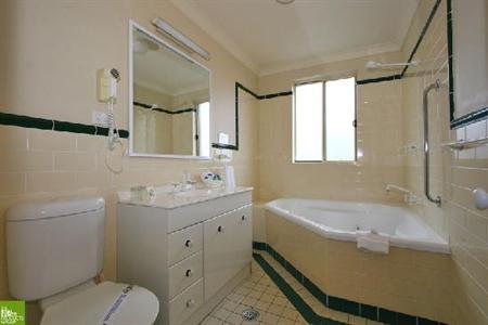 фото отеля Terralong Terrace Apartments