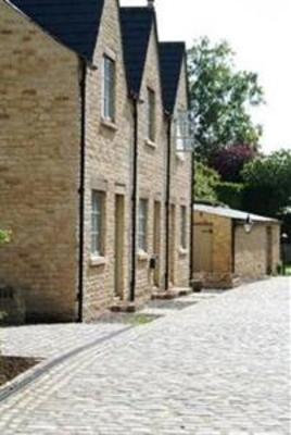 фото отеля The Riverside Bed & Breakfast Lechdale