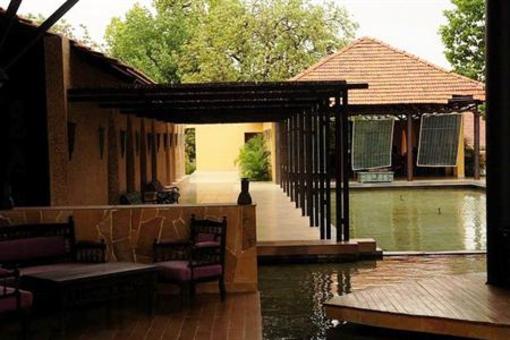 фото отеля Celebration Van Vilas Resort Bandhavgarh