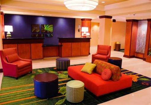 фото отеля Fairfield Inn & Suites Holiday Tarpon Springs