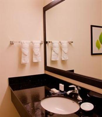 фото отеля Fairfield Inn & Suites Holiday Tarpon Springs