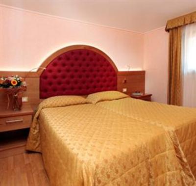 фото отеля Hotel Villa Beatrice Brenzone