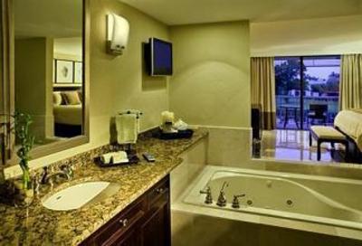 фото отеля Hyatt Regency Bonaventure Conference Center and Spa