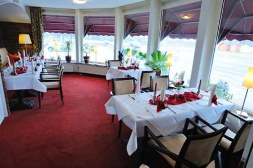 фото отеля Hotel Restaurant Bergesbuer