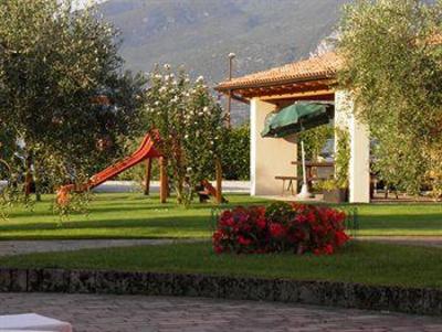 фото отеля Agritur La Cort Guest House Arco