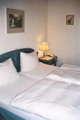 фото отеля Hotel CB Becker Nieder-Olm