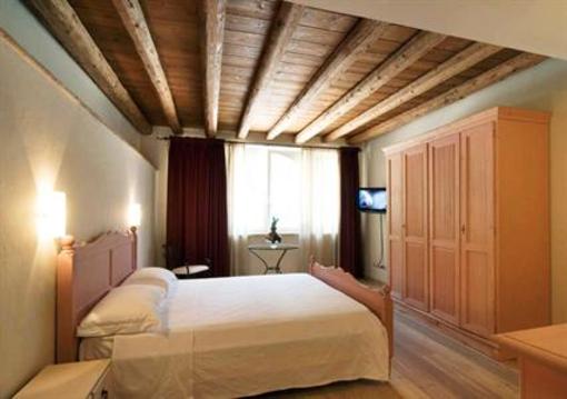 фото отеля Villa De Winckels Guest House Tregnago