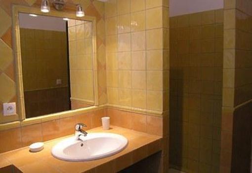 фото отеля Le Relais Du Grand Logis Bed & Breakfast Mirabeau