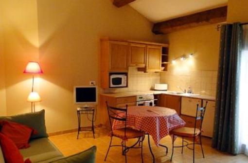 фото отеля Le Relais Du Grand Logis Bed & Breakfast Mirabeau